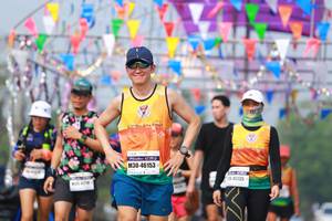 BIB: 46153, 45135
                            <button type="button" onclick="openModal(9916472)" class="btn btn-primary btn-sm float-right btn-popup" data-toggle="modal" data-target=".modal-high-quality">
                        <i class="fas fa-shopping-cart"></i> Add to Cart
                    </button>
                                            <button type="button" onclick="isThisMe(9916472, true)" class="btn btn-success btn-sm float-right btn-popup btn-isme hidden" data-toggle="tooltip" data-placement="bottom" title="นี่คือรูปของคุณใช่ไหม คลิกที่นี่เพื่อเอาเข้าอัลบั้ม">
                        <i class="fas fa-plus"></i> Add to album
                    </button>
                    <button type="button" onclick="isThisMe(9916472, false)" class="btn btn-warning btn-sm float-right btn-popup btn-isnotme hidden">
                        <i class="fas fa-ban"></i> Remove from album
                    </button>